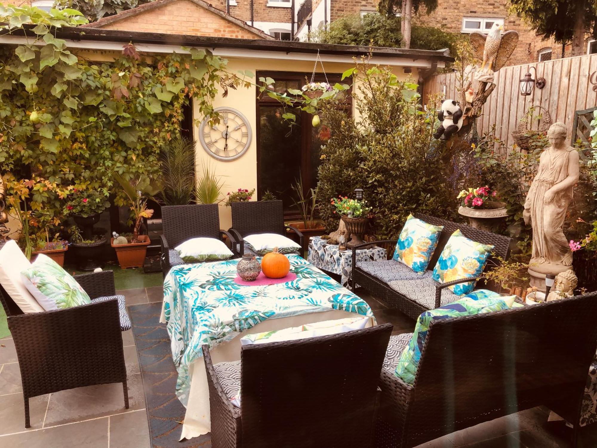Cheerful 4 Bedroom House With Garden Free Parking 런던 외부 사진